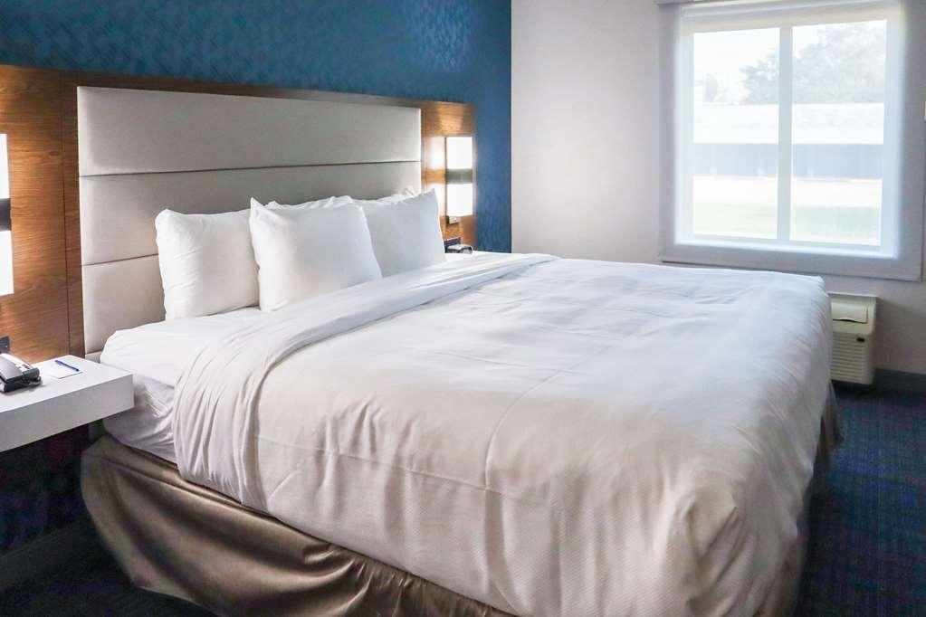 คอมฟอร์ต สวีท เกนส์วิลล์ เนียร์ ยูนิเวอร์ซิตี้้ Hotel ห้อง รูปภาพ