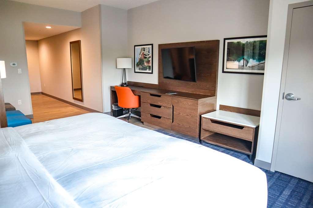 คอมฟอร์ต สวีท เกนส์วิลล์ เนียร์ ยูนิเวอร์ซิตี้้ Hotel ห้อง รูปภาพ